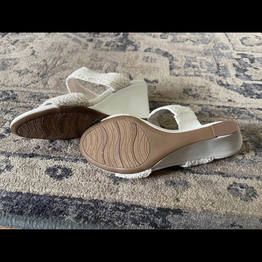 Impo Women's Lace Strap Sandals - Cream - Picture 3 of 4